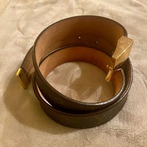 AUTHENTIC LOUIS VUITTON BELT
